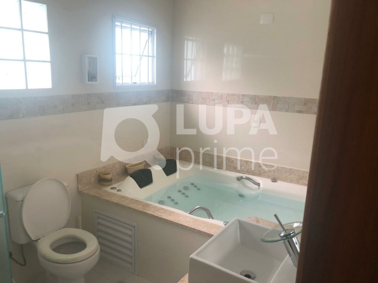 casa-terrea-venda-sao-paulo-tucuruvi-3dormitorios-1suite-3vagas-179m2-LS40204