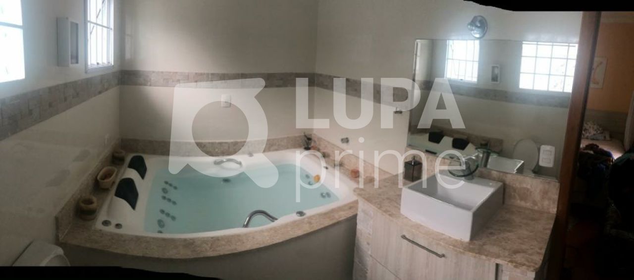 casa-terrea-venda-sao-paulo-tucuruvi-3dormitorios-1suite-3vagas-179m2-LS40204