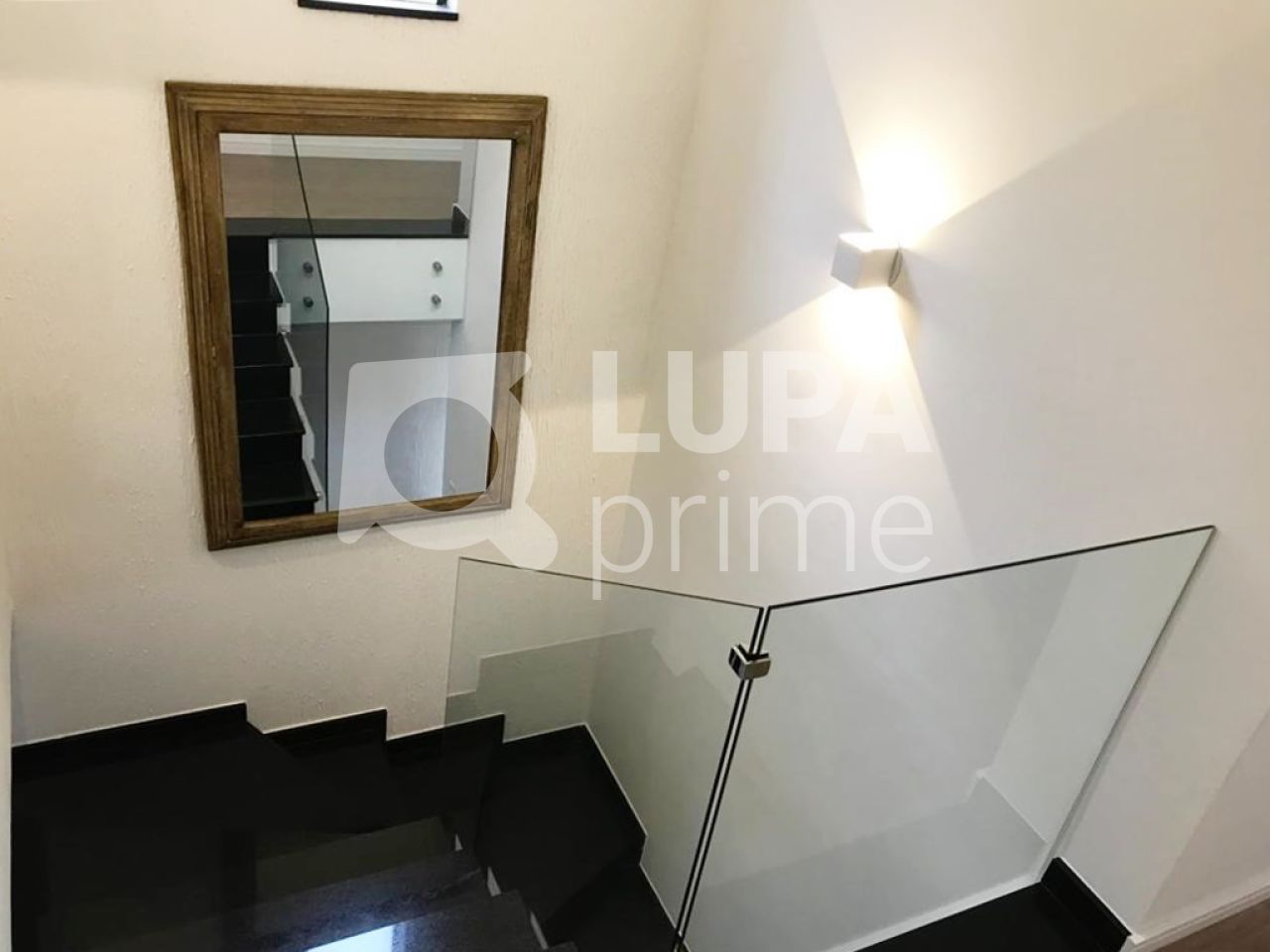 sobrado-venda-sao-paulo-parque-peruche-3dormitorios-1suite-6vagas-150m2-LS40210