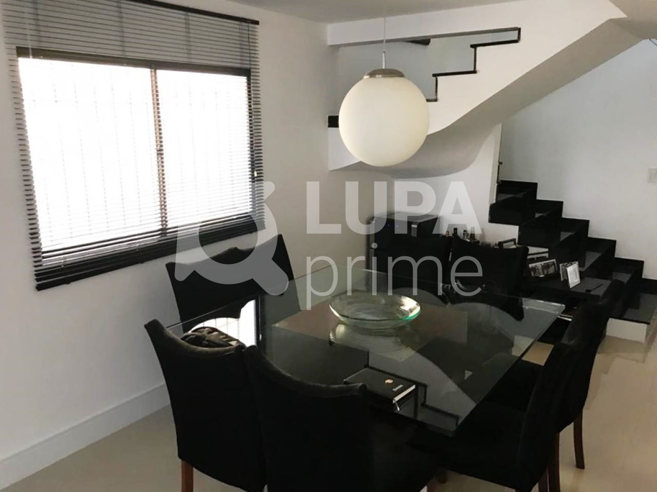 sobrado-venda-sao-paulo-parque-peruche-3dormitorios-1suite-6vagas-150m2-LS40210