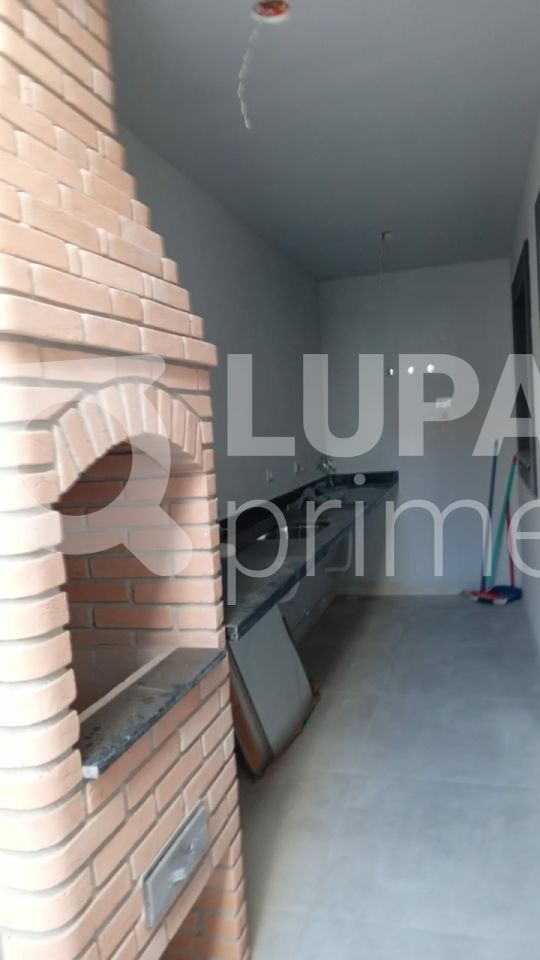 sobrado-venda-sao-paulo-santa-teresinha-3dormitorios-3suites-2vagas-114m2-LS40224