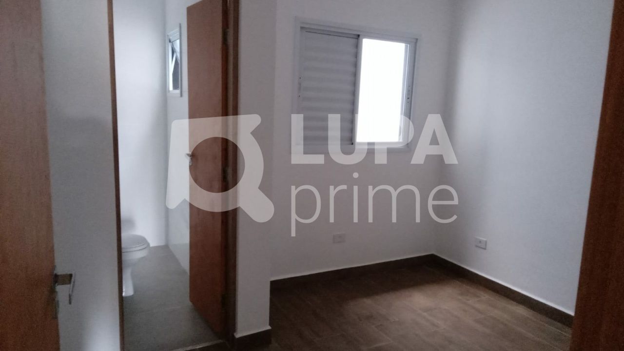 sobrado-venda-sao-paulo-santa-teresinha-3dormitorios-3suites-2vagas-114m2-LS40226