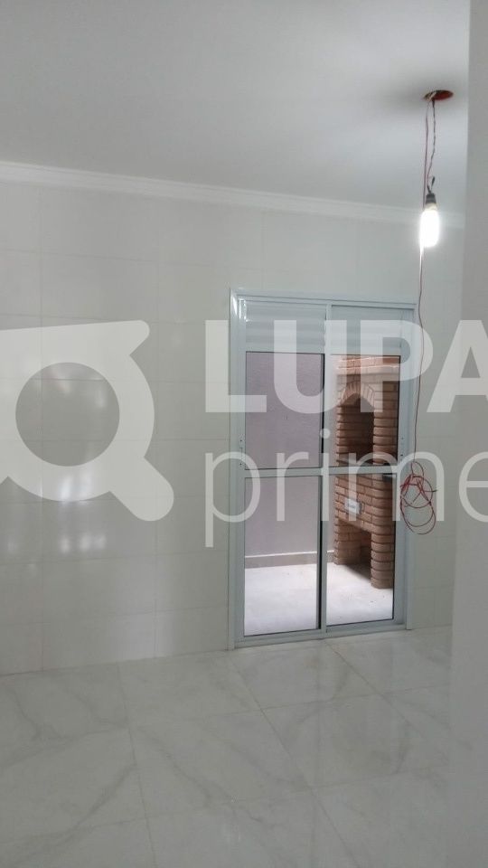 sobrado-venda-sao-paulo-santa-teresinha-3dormitorios-3suites-2vagas-114m2-LS40226