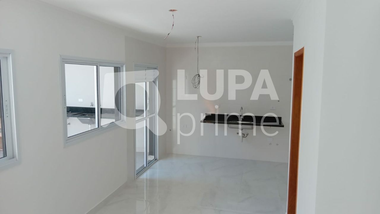sobrado-venda-sao-paulo-santa-teresinha-2dormitorios-2suites-2vagas-84m2-LS40228