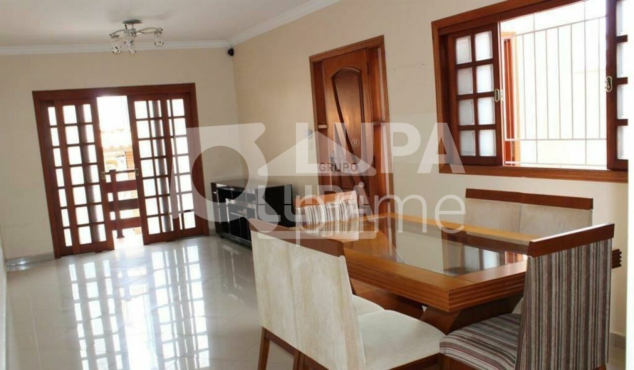 sobrado-venda-sao-paulo-vila-irmaos-arnoni-3dormitorios-3suites-6vagas-300m2-LS40279