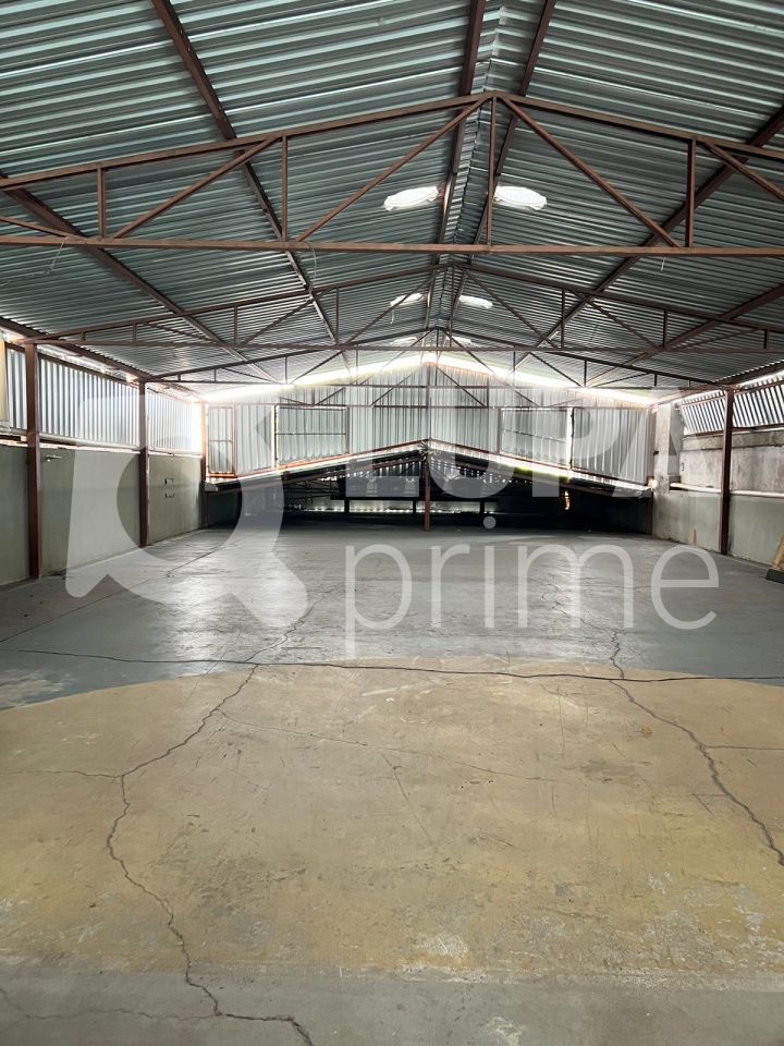 Depósito-Galpão, 600 m² - Foto 2