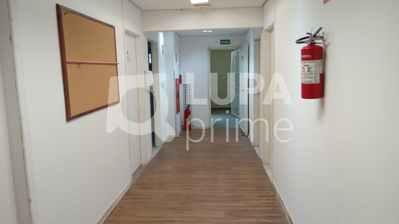 conj-comercial-locacao-sao-paulo-santana-209m2-LS40321