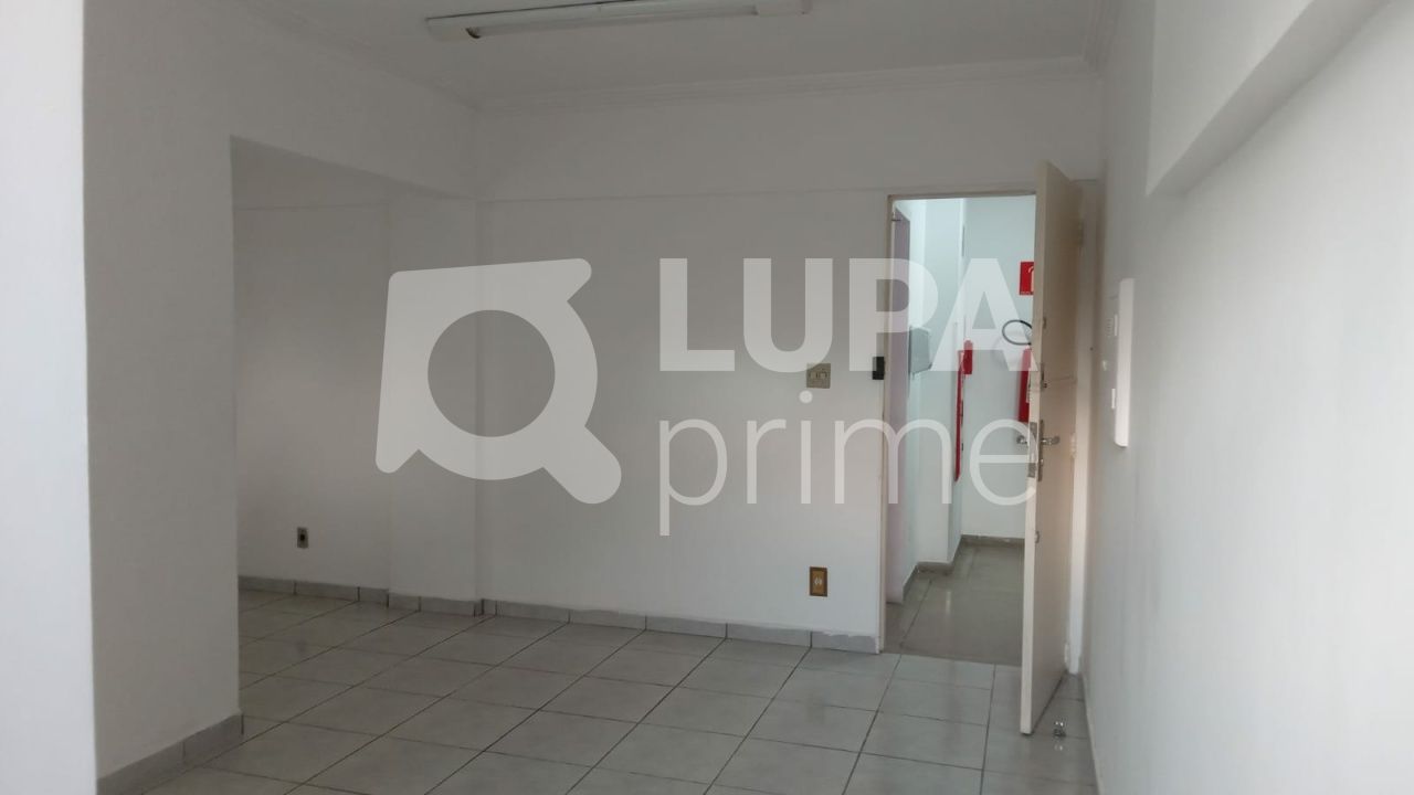 conj-comercial-locacao-sao-paulo-santana-209m2-LS40322