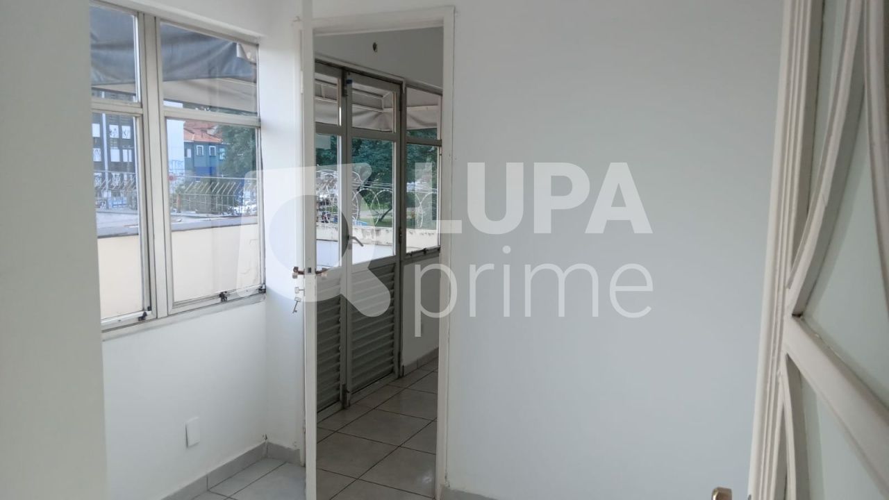 conj-comercial-locacao-sao-paulo-santana-209m2-LS40322