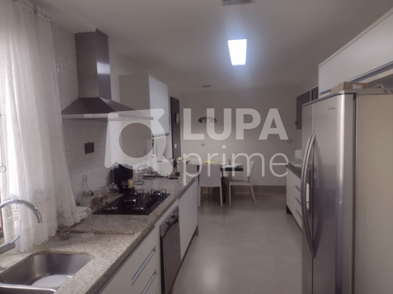 apartamento-venda-sao-paulo-agua-fria-4dormitorios-2suites-4vagas-240m2-LS40327