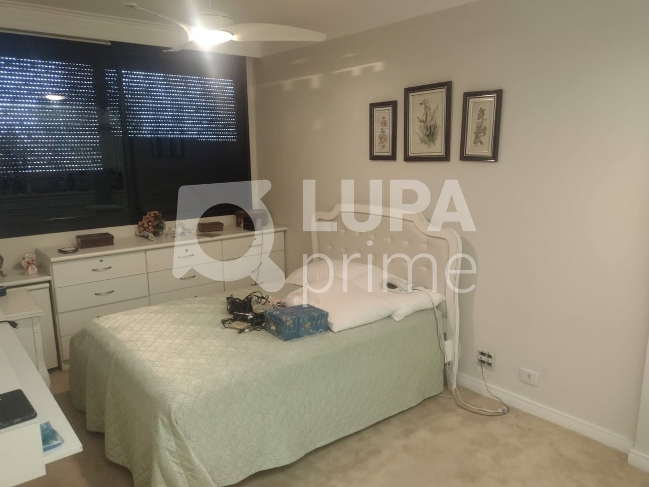 apartamento-venda-sao-paulo-agua-fria-4dormitorios-2suites-4vagas-240m2-LS40327