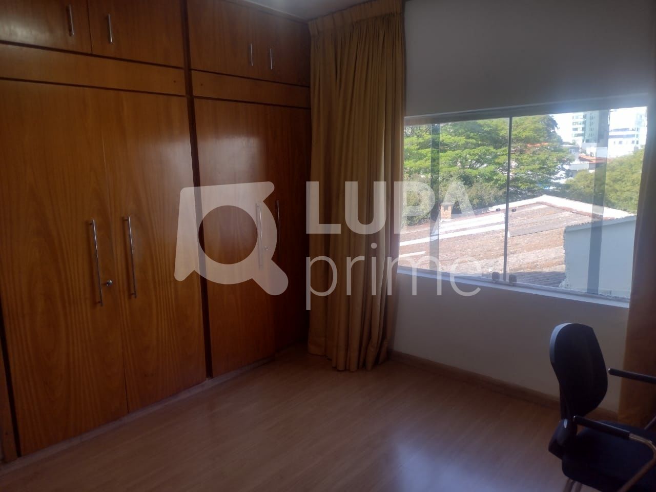 casa-terrea-venda-sao-paulo-jardim-franca-4dormitorios-3suites-2vagas-210m2-LS40332