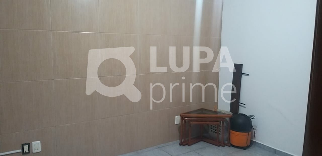 Casa à venda com 3 quartos, 310m² - Foto 22
