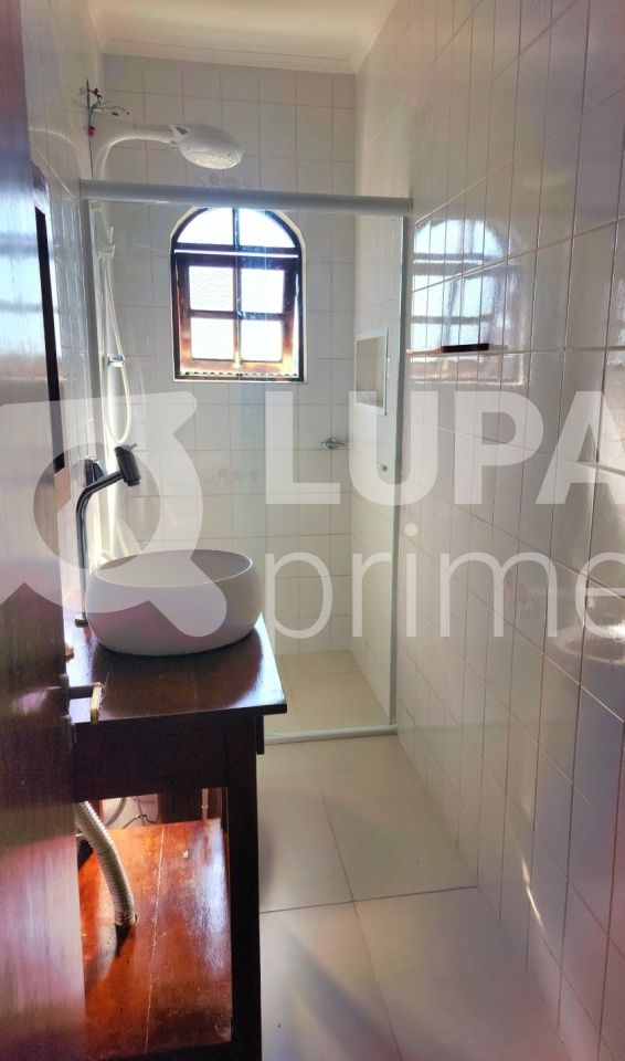 sobrado-venda-sao-paulo-jardim-sao-joao-jaragua-3dormitorios-1suite-4vagas-250m2-LS40454