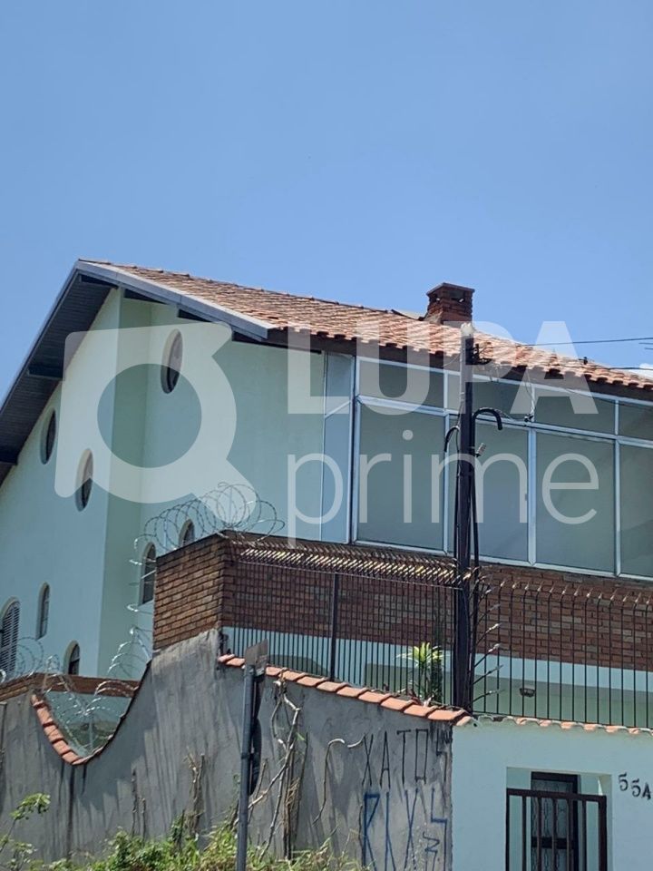 sobrado-venda-sao-paulo-jardim-sao-joao-jaragua-3dormitorios-1suite-4vagas-250m2-LS40454