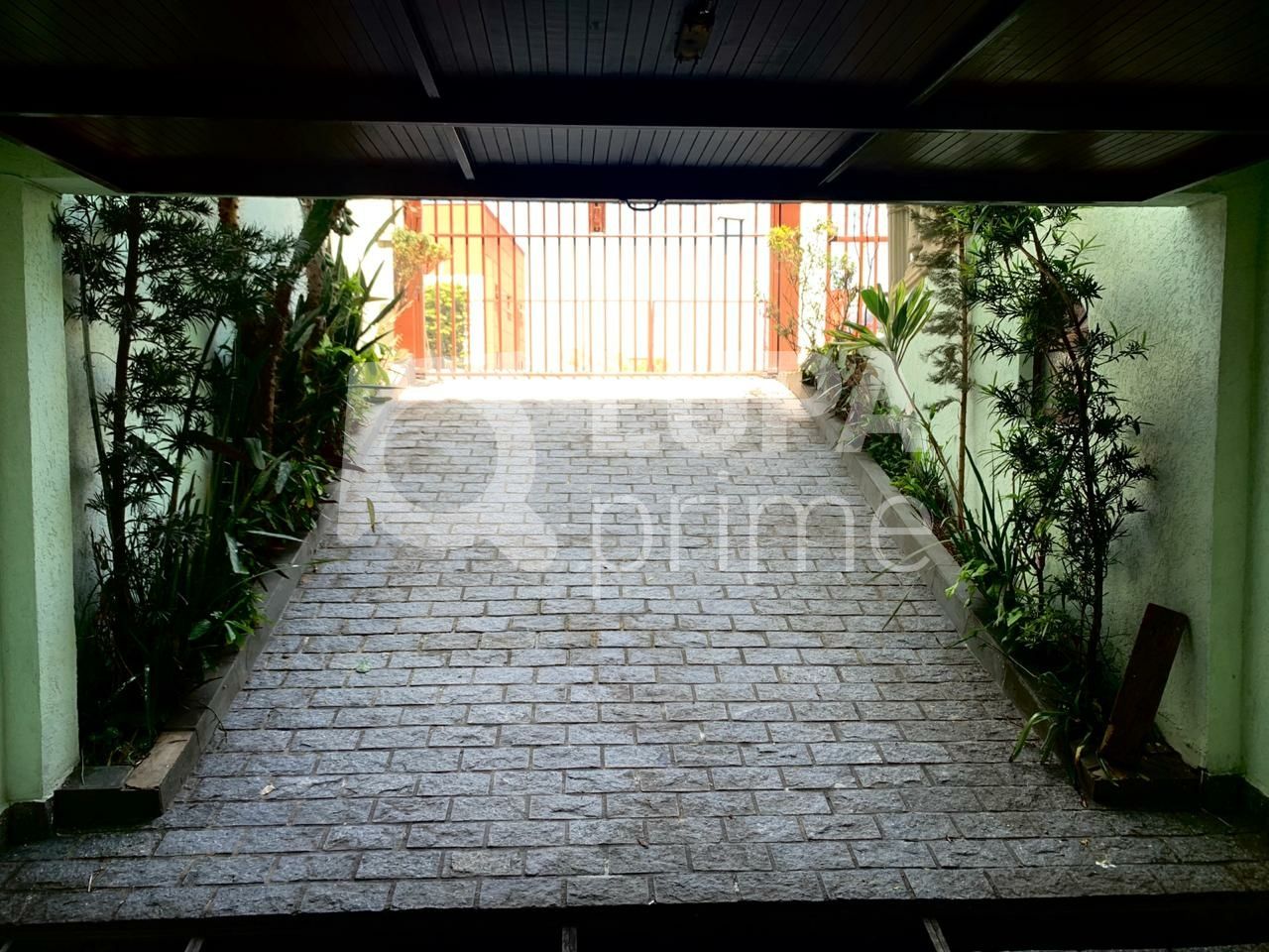 sobrado-venda-sao-paulo-jardim-sao-joao-jaragua-3dormitorios-1suite-4vagas-250m2-LS40454