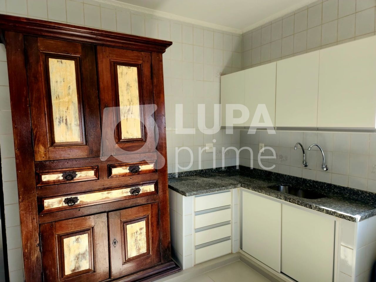 sobrado-venda-sao-paulo-jardim-sao-joao-jaragua-3dormitorios-1suite-4vagas-250m2-LS40454