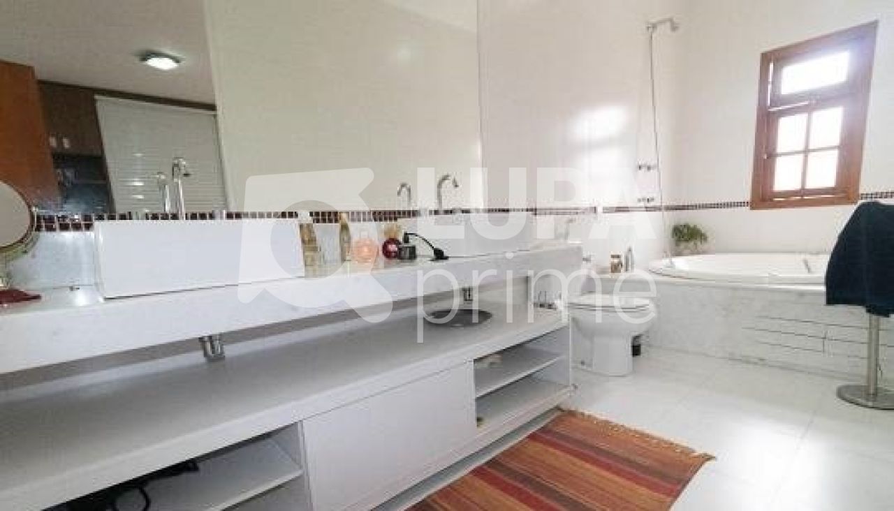 sobrado-venda-sao-paulo-santana-2dormitorios-1suite-2vagas-140m2-LS40490