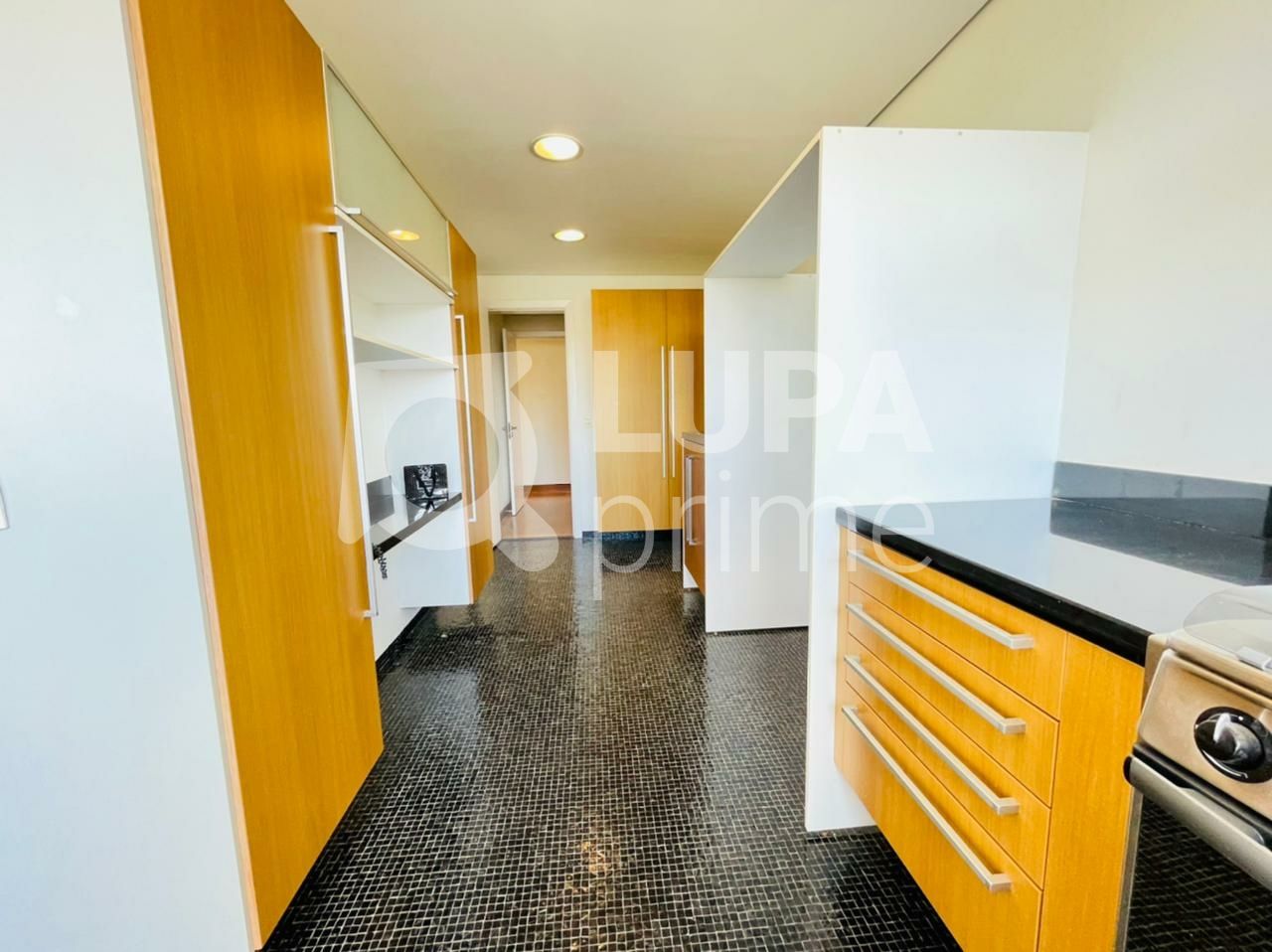 apartamento-venda-sao-paulo-sumare-3dormitorios-3suites-4vagas-420m2-LS40506