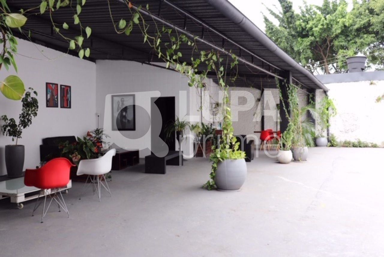 galpao-locacao-sao-paulo-bom-retiro-1300m2-LS40520