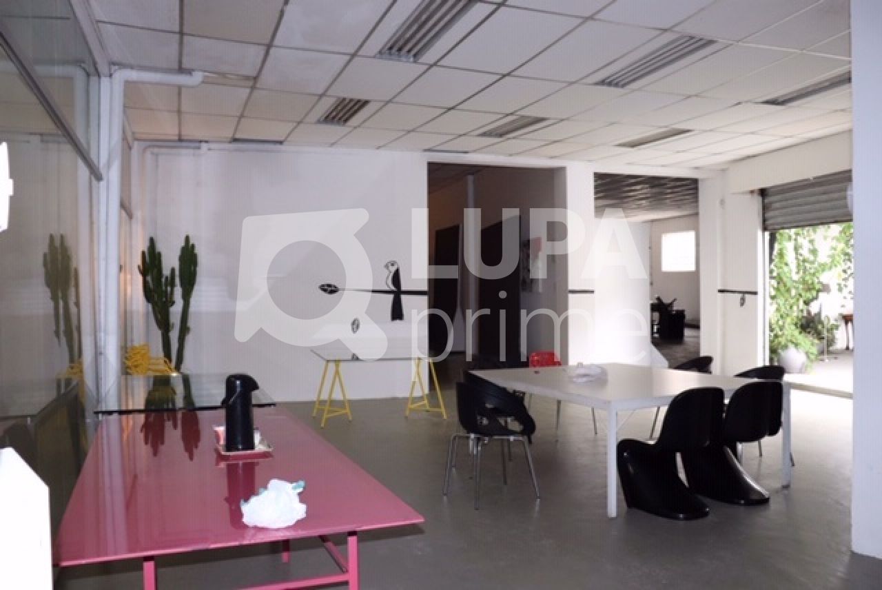 galpao-locacao-sao-paulo-bom-retiro-1300m2-LS40520