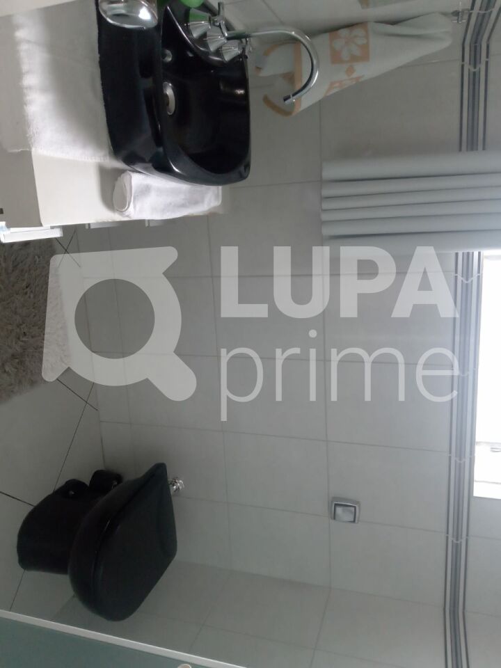 sobrado-venda-sao-paulo-vila-romero-4dormitorios-1suite-2vagas-150m2-LS40607
