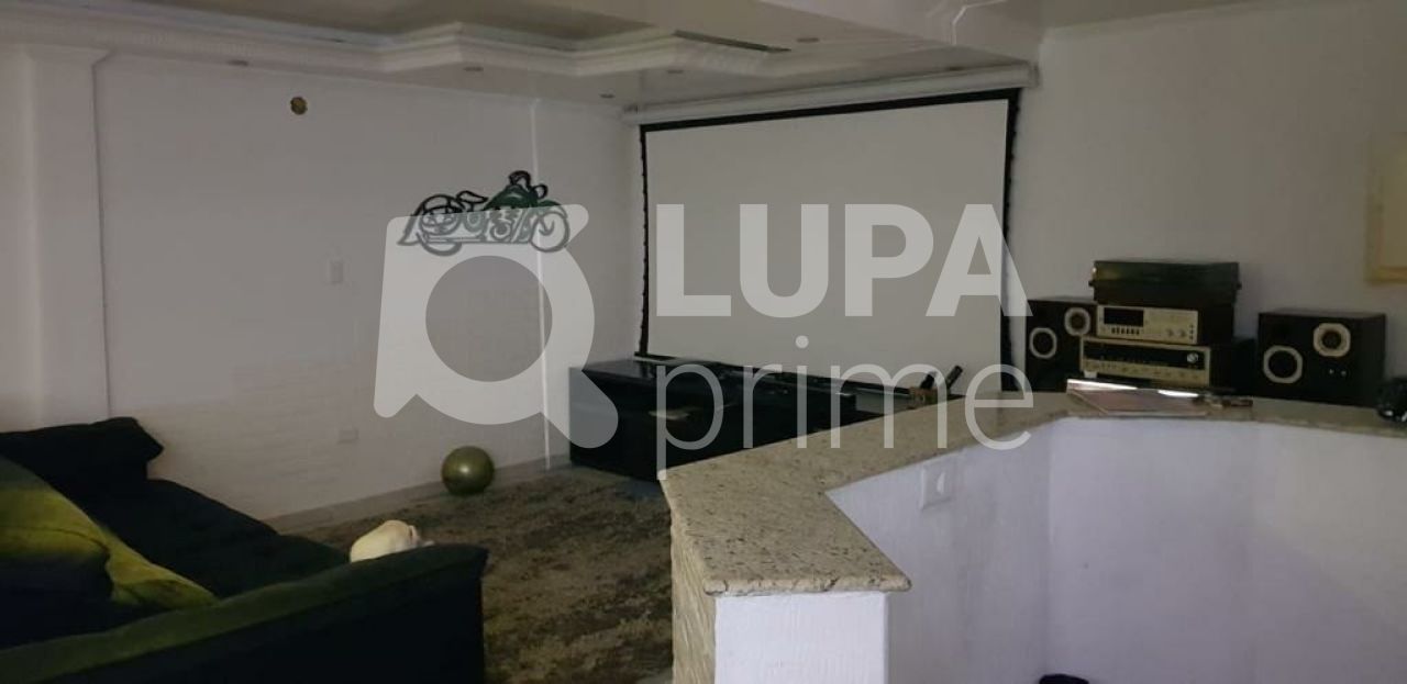 Casa, 3 quartos, 430 m² - Foto 8
