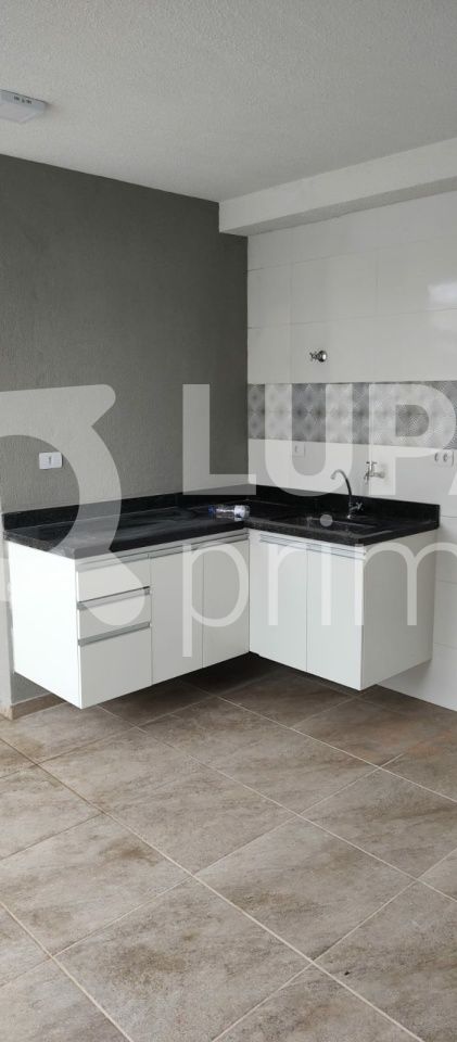 Apartamento à venda com 1 quarto, 30m² - Foto 15
