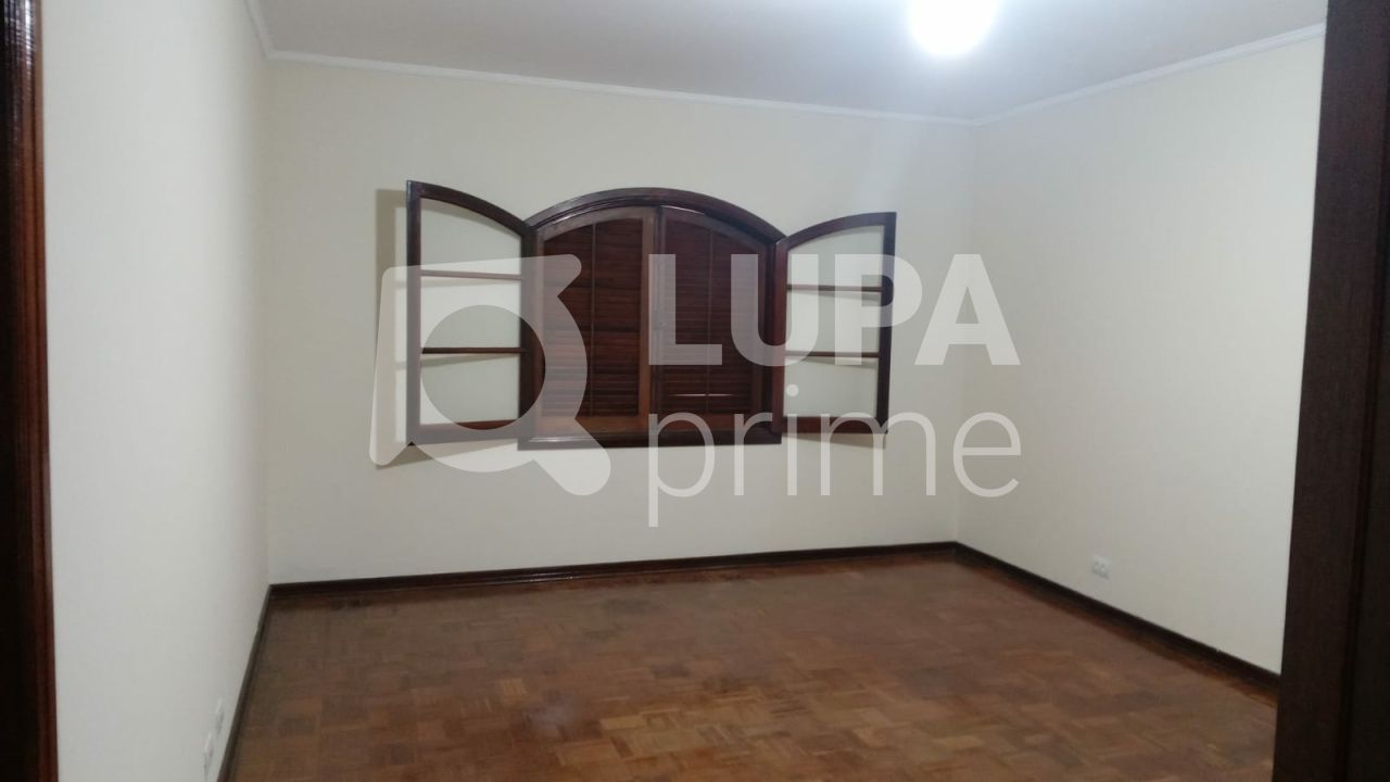 sobrado-venda-sao-paulo-jardim-franca-3dormitorios-3suites-4vagas-265m2-LS40672