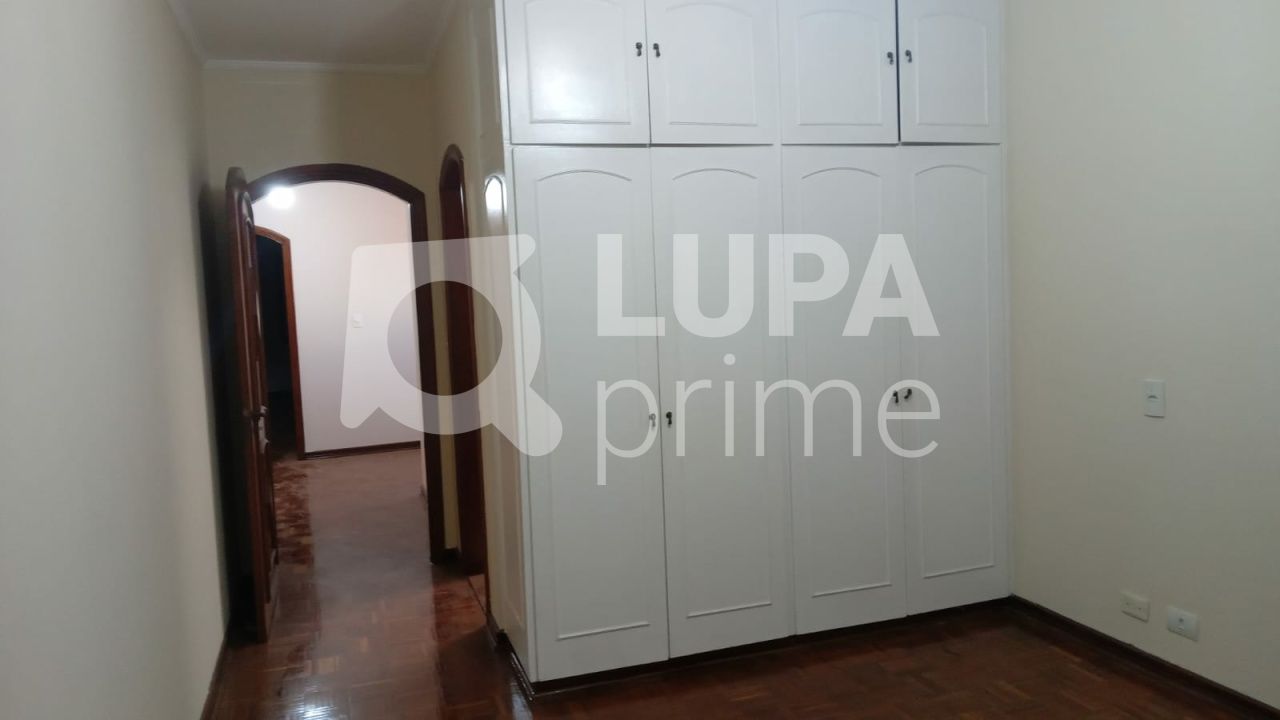 sobrado-venda-sao-paulo-jardim-franca-3dormitorios-3suites-4vagas-265m2-LS40672