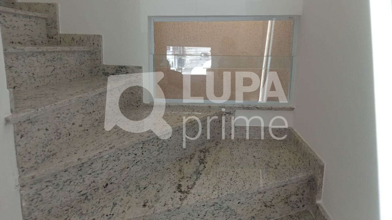 sobrado-venda-sao-paulo-vila-nivi-3dormitorios-1suite-3vagas-140m2-LS40694