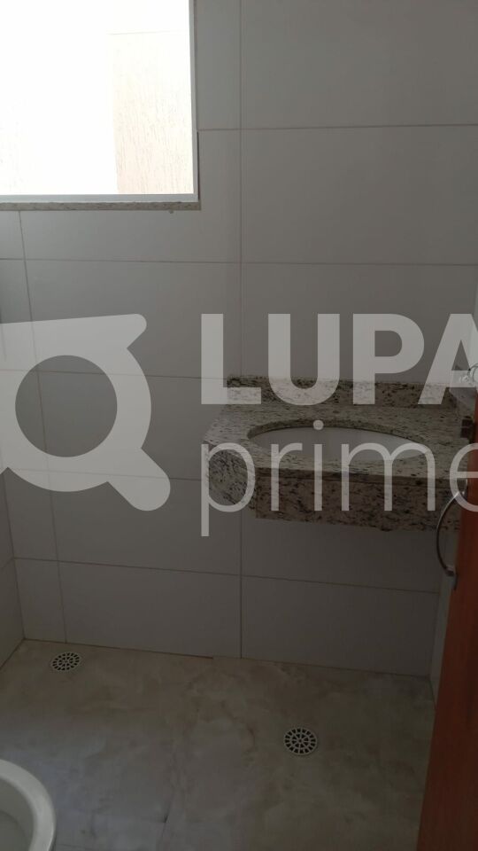 sobrado-venda-sao-paulo-vila-nivi-3dormitorios-1suite-3vagas-140m2-LS40694