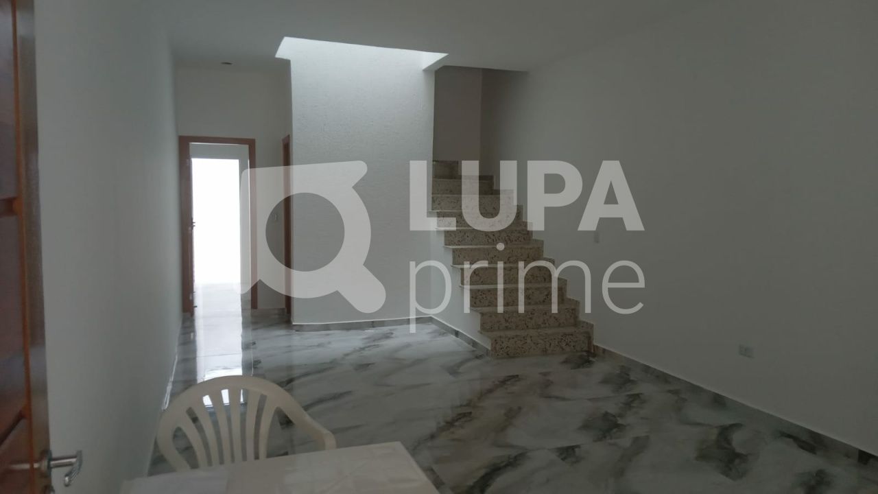 sobrado-venda-sao-paulo-vila-gustavo-3dormitorios-3suites-2vagas-132m2-LS40697