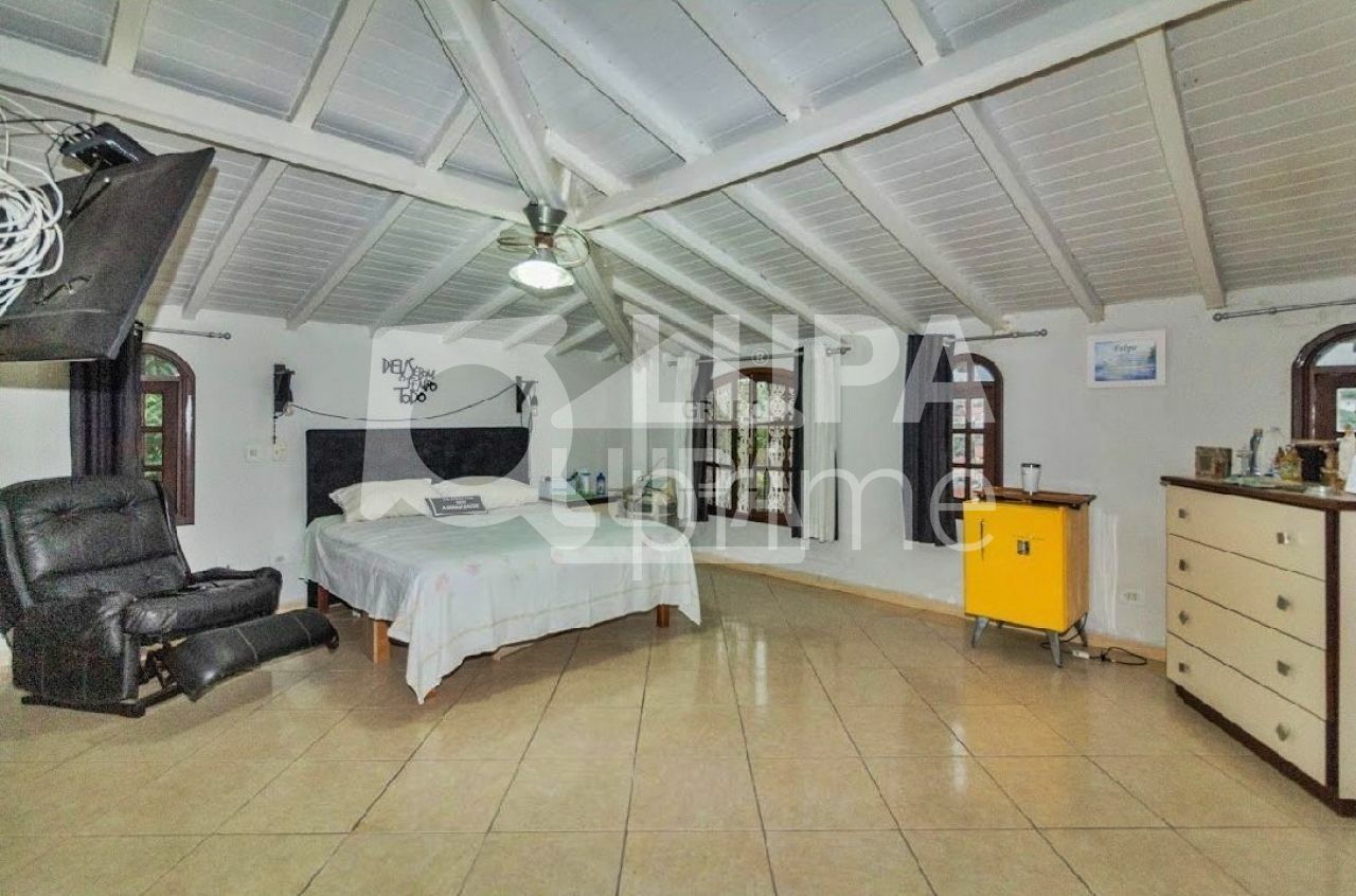 sobrado-locacao-sao-paulo-sitio-do-mandaqui-5dormitorios-2suites-4vagas-290m2-LS40738
