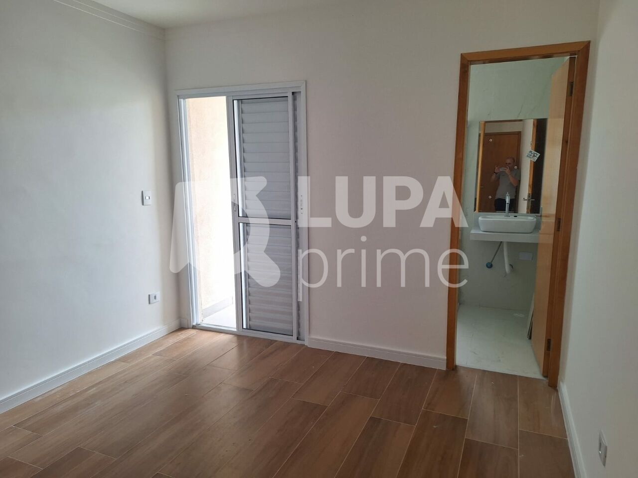 sobrado-venda-sao-paulo-mandaqui-3dormitorios-3suites-2vagas-135m2-LS40750