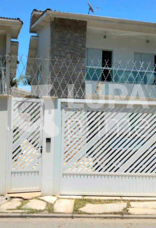 Casa à venda com 5 quartos, 220m² - Foto 19