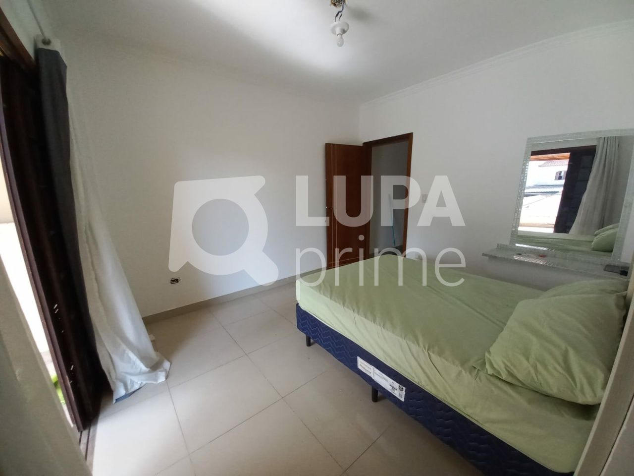 sobrado-venda-sao-paulo-parada-inglesa-3dormitorios-2suites-2vagas-122m2-LS40757