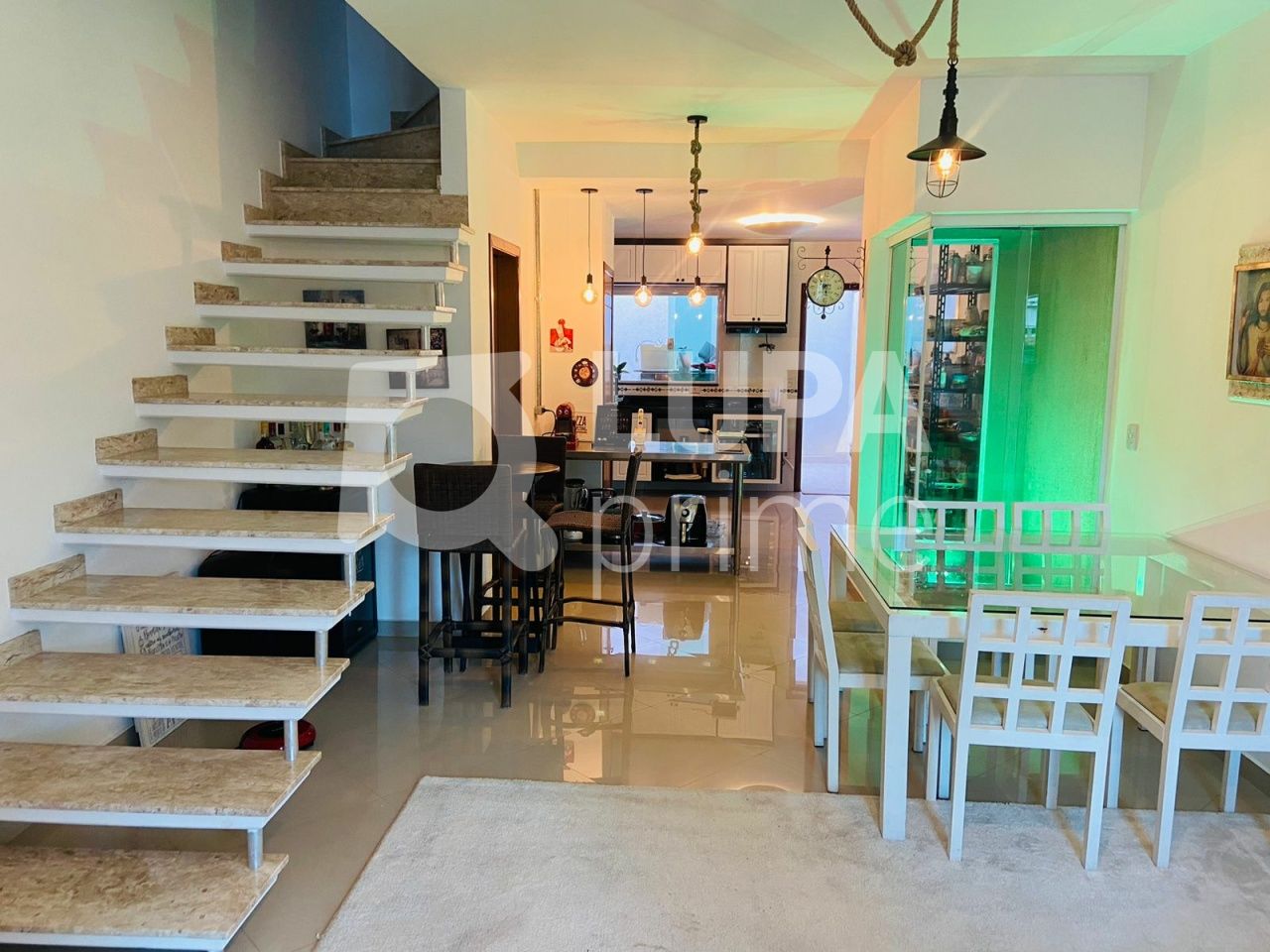 sobrado-venda-sao-paulo-vila-rosa-3dormitorios-3suites-3vagas-180m2-LS40788