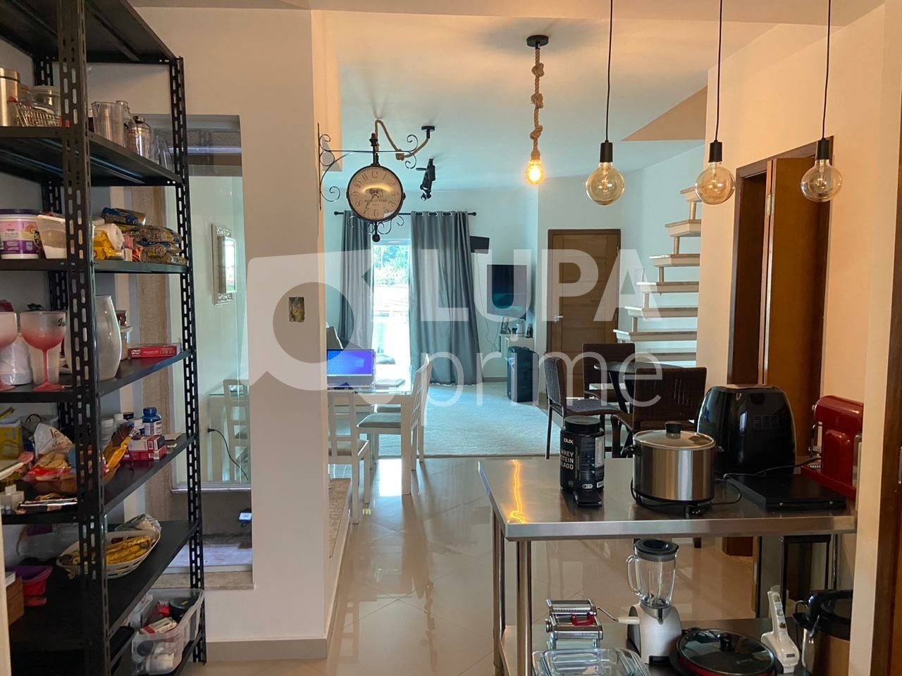 sobrado-venda-sao-paulo-vila-rosa-3dormitorios-3suites-3vagas-180m2-LS40788