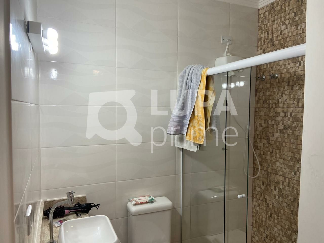 sobrado-venda-sao-paulo-vila-rosa-3dormitorios-3suites-3vagas-180m2-LS40788