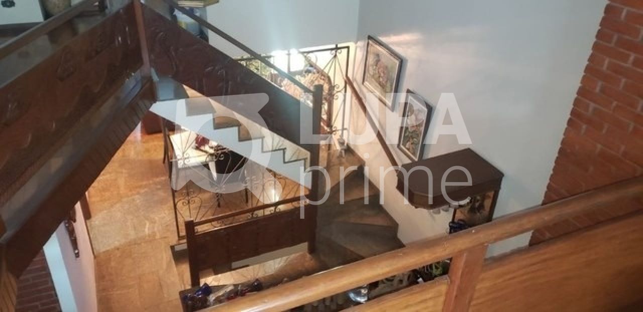 sobrado-venda-sao-paulo-tremembe-3dormitorios-5vagas-320m2-LS40825