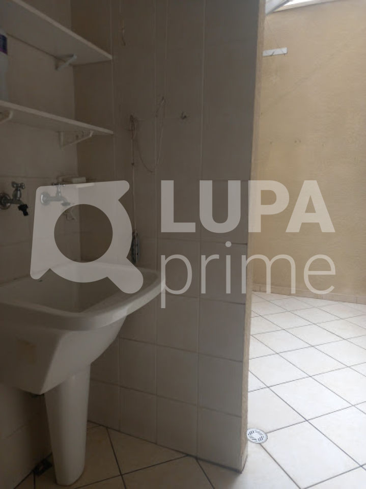 condominio-venda-sao-paulo-cambuci-3dormitorios-1suite-2vagas-245m2-LS40827