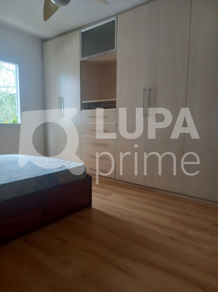 condominio-venda-sao-paulo-cambuci-3dormitorios-1suite-2vagas-245m2-LS40827
