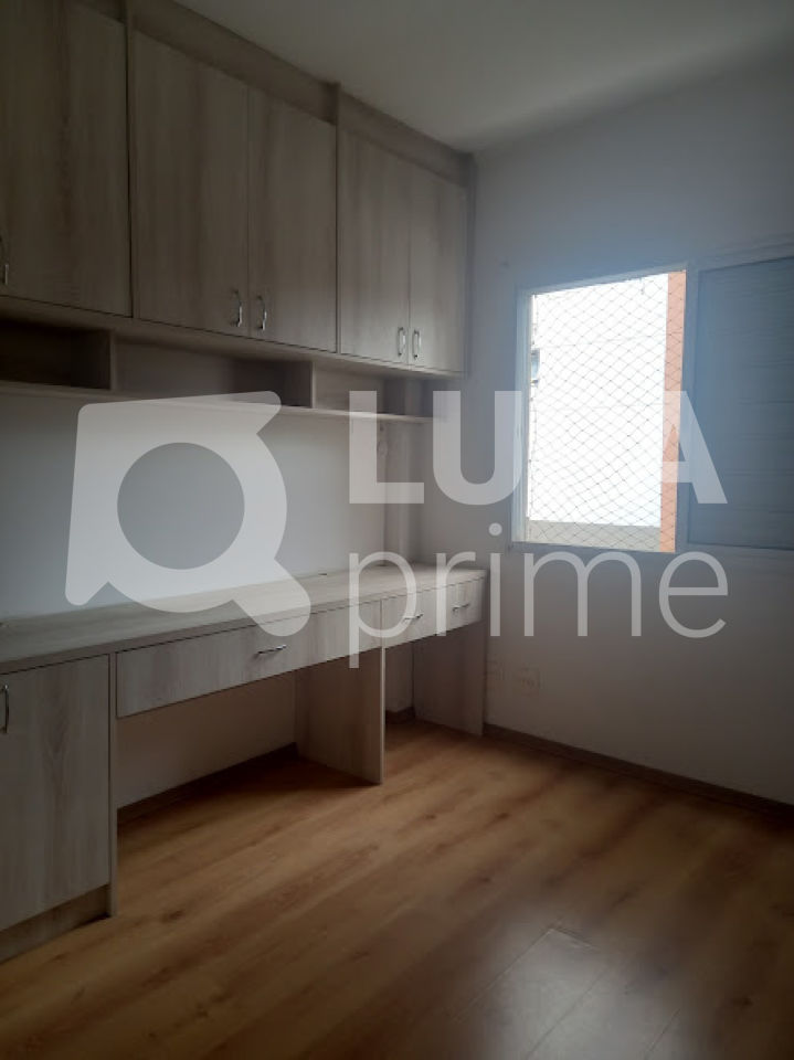 condominio-venda-sao-paulo-cambuci-3dormitorios-1suite-2vagas-245m2-LS40827