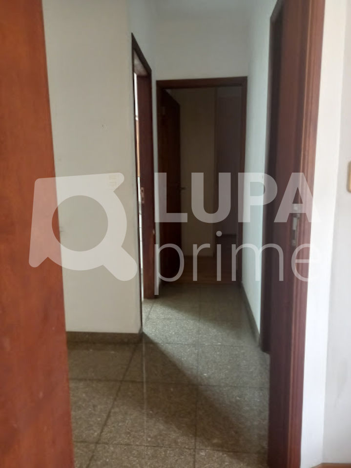 condominio-venda-sao-paulo-cambuci-3dormitorios-1suite-2vagas-245m2-LS40827