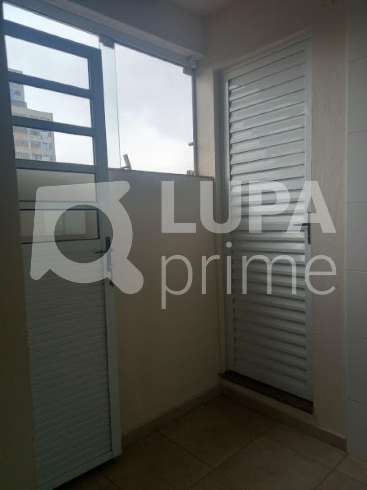 condominio-venda-sao-paulo-cambuci-3dormitorios-1suite-2vagas-245m2-LS40827