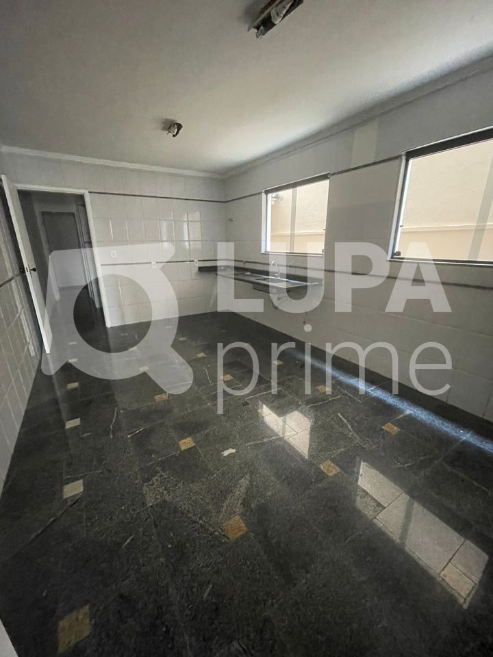 sobrado-venda-sao-paulo-vila-constanca-3dormitorios-1suite-2vagas-140m2-LS40835