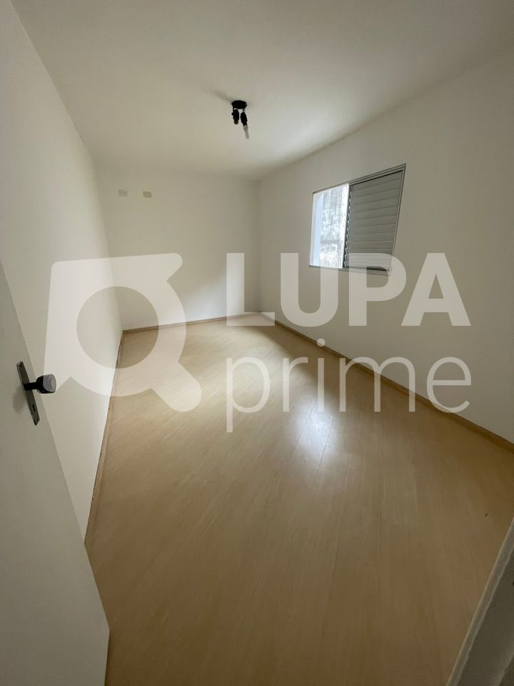 sobrado-venda-sao-paulo-vila-constanca-3dormitorios-1suite-2vagas-140m2-LS40835