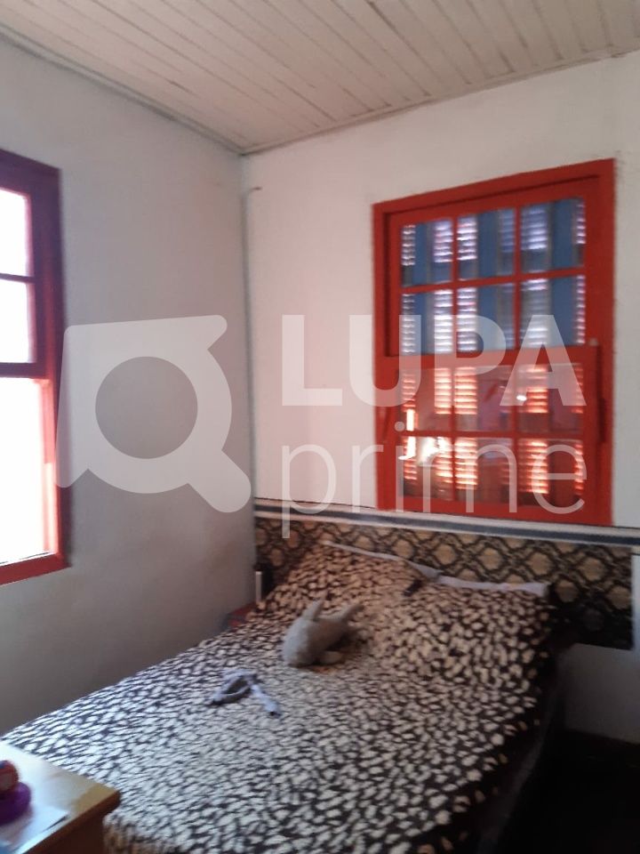 casa-terrea-venda-sao-paulo-parque-vitoria-2dormitorios-5vagas-240m2-LS40911