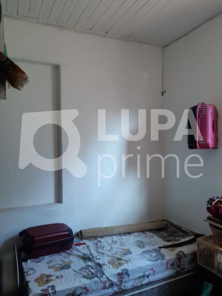 casa-terrea-venda-sao-paulo-parque-vitoria-2dormitorios-5vagas-240m2-LS40911